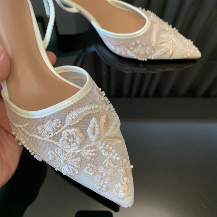 Ava | Lace Pointed-Toe Slingback Sandals