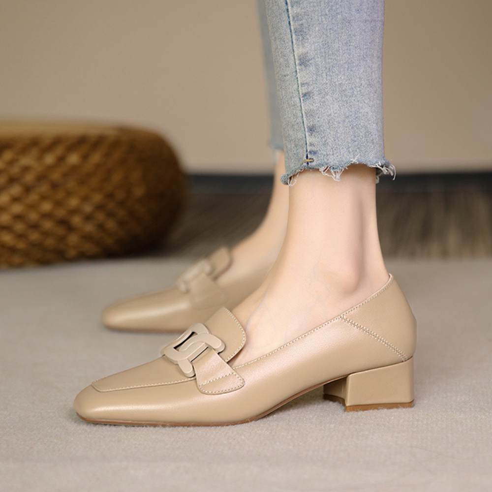 Grace | Square Toe Chain Detail Leather Loafers