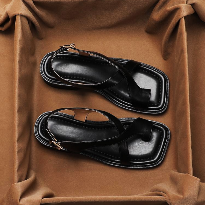 Phoebe | Crossover Strap Flat Leather Sandals