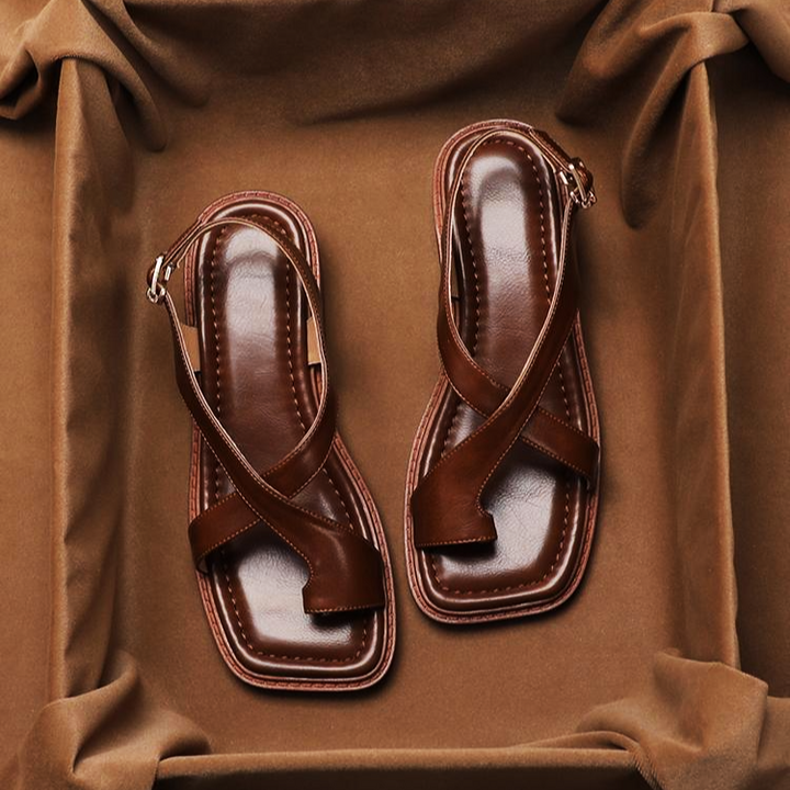 Phoebe | Crossover Strap Flat Leather Sandals